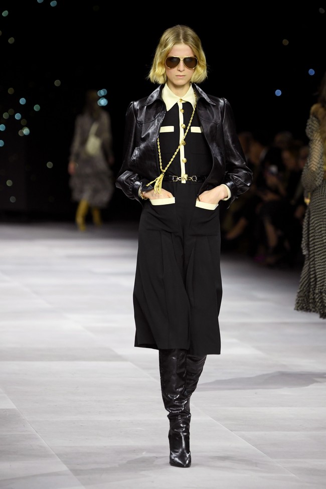 Koleksi ready to wear Celine untuk musim semi 2020 yang ditampilkan di Paris Fashion Week 2020, Prancis. Minggu (27/9/2019). Photo by Pascal Le Segretain/Getty Images.
