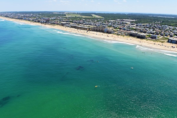 Outer Banks membentang sepanjang 320 km, serta sudah menjadi salah satu destinasi favorit warga Negeri Paman Sam (Facebook/Visit The Outer Banks) Outer Banks membentang sepanjang 320 km, serta sudah menjadi salah satu destinasi favorit warga Negeri Paman Sam (Facebook/Visit The Outer Banks)