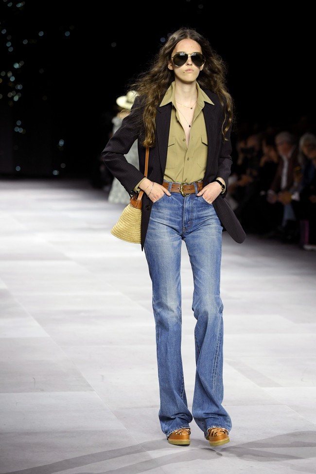 Koleksi ready to wear Celine untuk musim semi 2020 yang ditampilkan di Paris Fashion Week 2020, Prancis. Minggu (27/9/2019). Photo by Pascal Le Segretain/Getty Images.