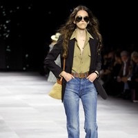 Koleksi ready to wear Celine untuk musim semi 2020 yang ditampilkan di Paris Fashion Week 2020, Prancis. Minggu (27/9/2019). Photo by Pascal Le Segretain/Getty Images.