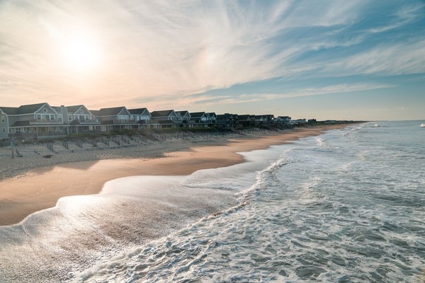 Outer Banks sendiri merupakan kawasan pesisir di Negara Bagian North Carolina, AS (Facebook/Visit The Outer Banks) Outer Banks sendiri merupakan kawasan pesisir di Negara Bagian North Carolina, AS (Facebook/Visit The Outer Banks)