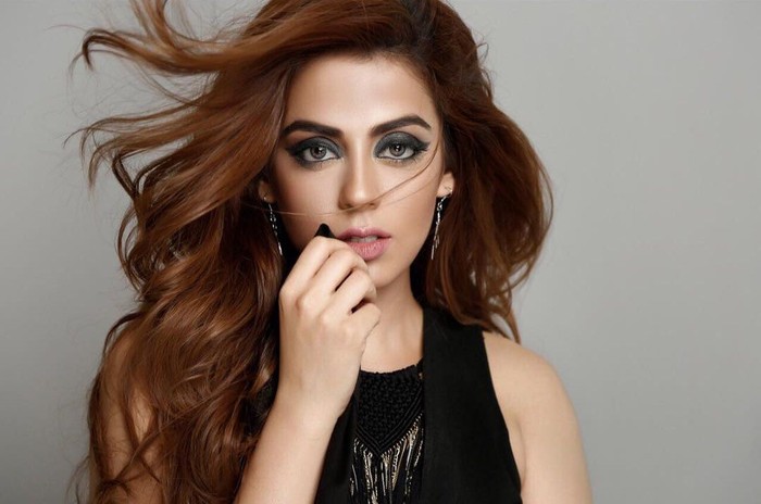 Yashma Gill masuk Islam setelah sempat jadi atheis. Foto: Instagram Yashma Gill masuk Islam setelah sempat jadi atheis. Foto: Instagram