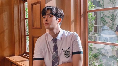 Ini Rowoon SF9, Idol Ganteng yang Curi Perhatian di Drakor Extraordinary You