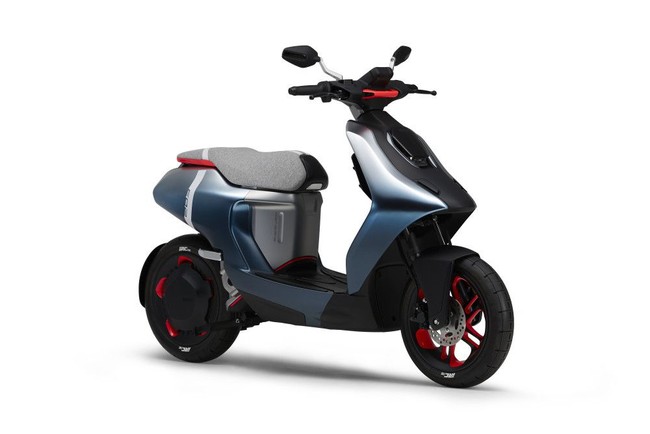 Yamaha Pamer Motor Listrik Sampai Kendaraan Tanpa Sopir