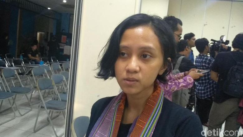 Buzzer Terlibat Politik, Medsos Jadi Pedang Mata Dua Bagi Demokrasi Buzzer Terlibat Politik, Medsos Jadi Pedang Mata Dua Bagi Demokrasi