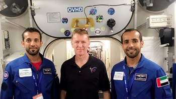 Kala mengunjungi kantor European Space Agency (ESA). Foto: Instagram