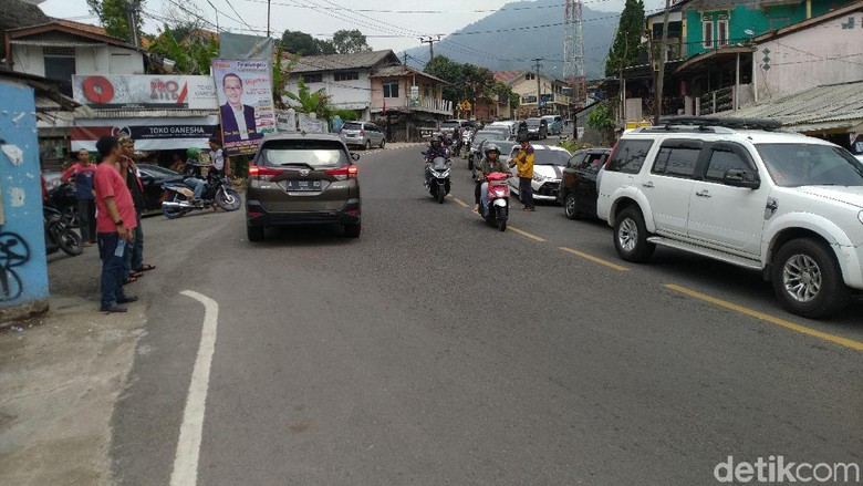 Suara Warga Puncak soal Sistem 2-1 yang akan Gantikan Buka-Tutup Suara Warga Puncak soal Sistem 2-1 yang akan Gantikan Buka-Tutup