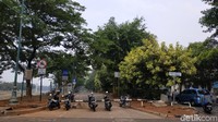 Selain untuk jalur sepeda, jalur khusus ini kerap dijadikan tempat berolahraga dan rekreasi keluarga saat akhir pekan. Foto: Sarah Oktaviani Alam/detikHealth