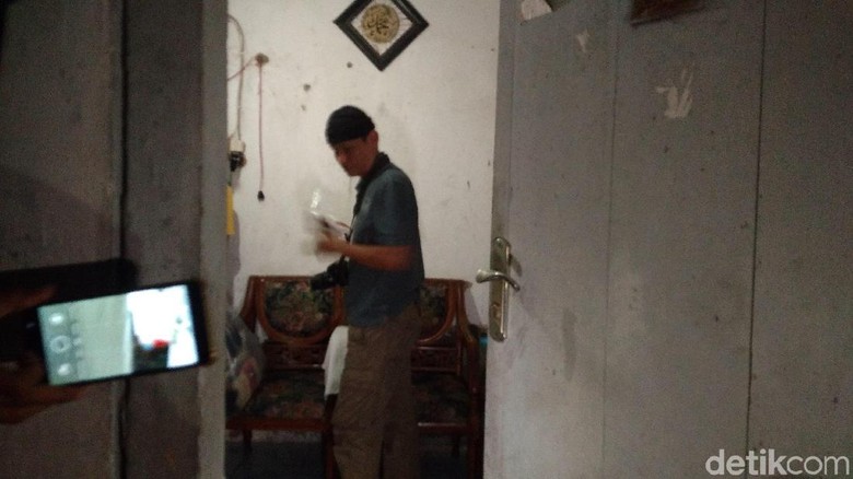 Terduga Teroris di Panjunan Cirebon Pedagang Es Keliling