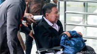 Rizal diduga mengatur agar PT MD mendapatkan proyek di lingkungan Direktorat SPAM, yaitu proyek SPAM Jaringan Distribusi Utama (JDU) Hungaria dengan pagu anggaran Rp 79,27 miliar. Ia pun diduga mendapat suap SGD 100 ribu.