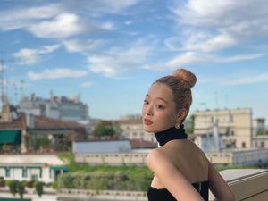 Kematian Tragis Sulli yang Bunuh Diri di Apartemen
