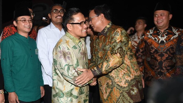 Temui Cak Imin, Prabowo Semringah Banget