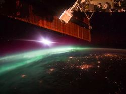 10 Foto Terbaik yang Buktikan Bumi Itu Bulat, Bukan Datar