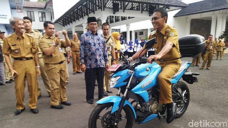 Tekan Angka Kelahiran, Motor KB akan Keliling Pelosok Ciamis Tekan Angka Kelahiran, Motor KB akan Keliling Pelosok Ciamis