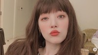 Sulli eks f(x) atau Choi Jinri meninggal dunia di apartemennya di Seongnam pada hari ini, Senin (14/10). Dok. Instagram/jelly_jilli