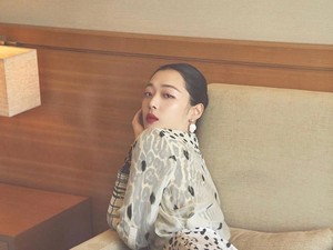 Psikolog Ungkap Bahayanya Artis Baca Komentar Jahat di Medsos Seperti Sulli