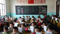 Makan Terlalu Lama, Murid TK di China Dipaksa Makan Dalam Toilet Kotor