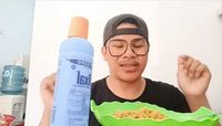 Heboh Youtuber Makan Mie Instan Campur Deterjen, Ini Penjelasan Ahli Gizi