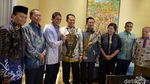 Temui Sandiaga Uno, Pimpinan MPR Antar Undangan Pelantikan Presiden