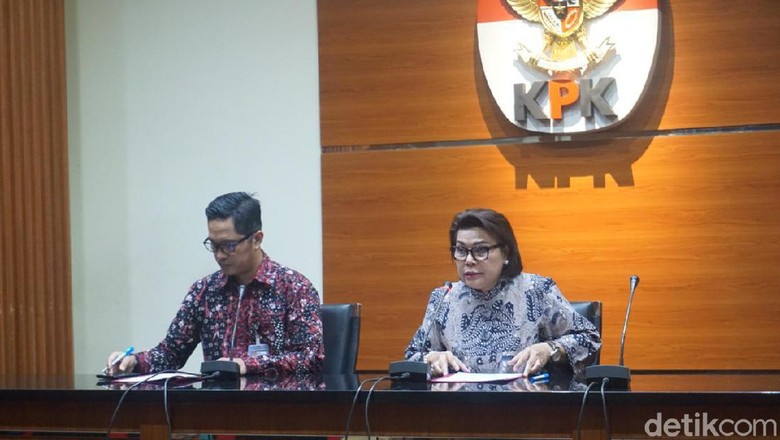 KPK Ungkap Kode Suap Mangga Manis di Kasus Bupati Indramayu KPK Ungkap Kode Suap Mangga Manis di Kasus Bupati Indramayu