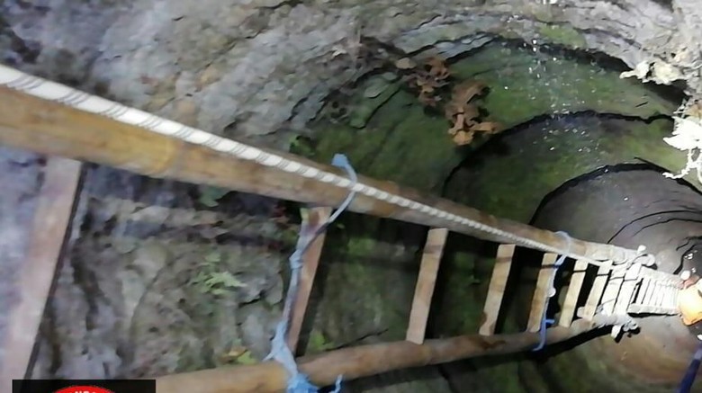 Seorang Pria Tewas Terjatuh ke Dasar Sumur dari Ketinggian 13 Meter Seorang Pria Tewas Terjatuh ke Dasar Sumur dari Ketinggian 13 Meter