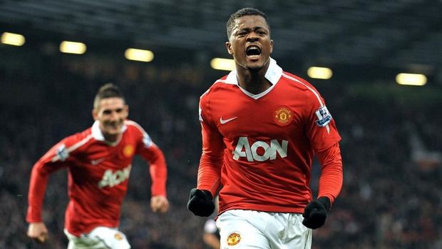 Patrice Evra melesat bersama Manchester United.