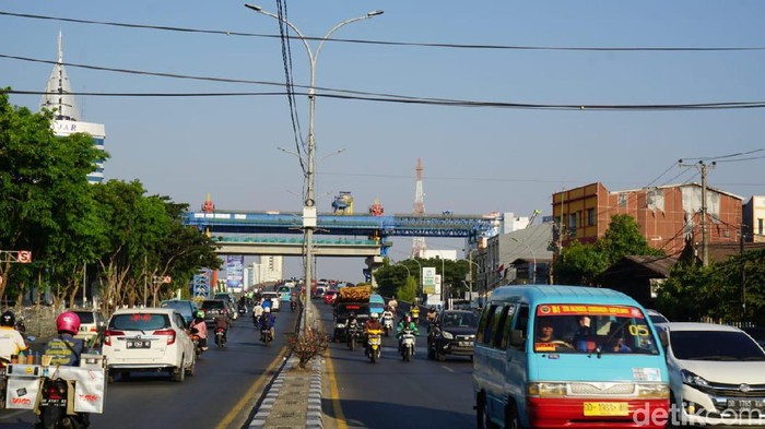 Jalan Urip Sumoharjo Makassar Sulsel