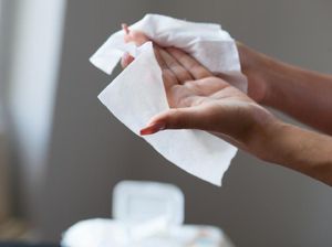 Begini Cara Menggunakan Tisu Magic dan Efek Sampingnya
