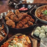 Gurih Pedas Ayam Goreng Korea Ada di 5 Tempat Ini