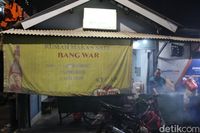 Warung Sate Bang War: Jajan Sete Kambing ala Bogor Racikan Mendiang Bang War