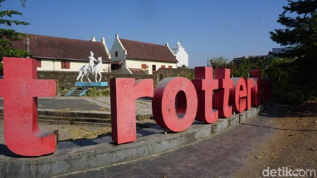 ILUSTRASI/ Benteng Rotterdam Makassar Sulsel