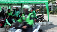 Kawasan ini diharapkan menjadi pusat pengantaran dan penjemputan transportasi ojek online (Ojol).