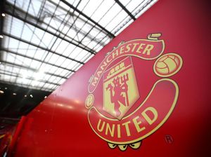 Gary Neville Ngamuk ke Pemilik MU: Tolak Investasi AS!