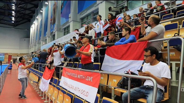 Semangat WNI di Rusia Antarkan Tim Indonesia Raih Medali di Kejuaraan Dunia Semangat WNI di Rusia Antarkan Tim Indonesia Raih Medali di Kejuaraan Dunia