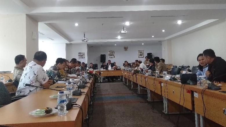 Soal Wagub Disinggung di Rapat DPRD, M Taufik: Gampang, Anies Masih Senyum Soal Wagub Disinggung di Rapat DPRD, M Taufik: Gampang, Anies Masih Senyum