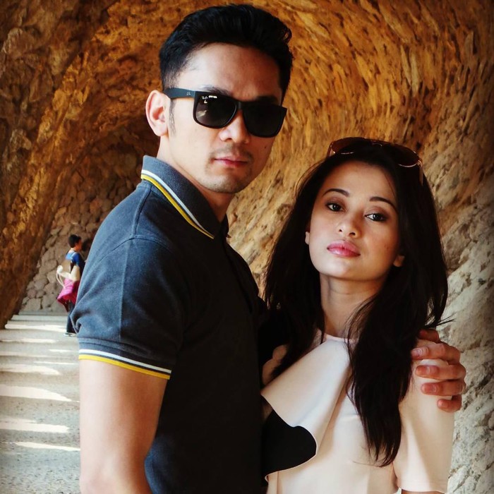 Angie Yulia dan suami, Habibi Syaaf