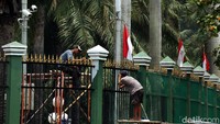 Gedung DPR RI, Jakarta, Senin (15/10/2019) bersolek , jelang pelantkan Presiden dan Wakil Presiden pada tanggal 20 Oktober nanti.