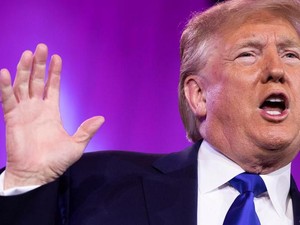 Kolumnis Majalah Mode Gugat Trump karena Bantah Tuduhan Pemerkosaan