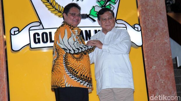 Jokowi Antara Kecepatan dan Bolehkan Menteri Rangkap Jabatan