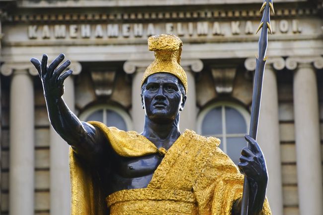 Patung Raja Hawaii yakni Kamehameha