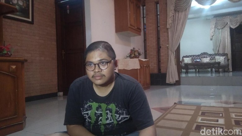 Faisal Amir Buka Suara soal Luka Saat Demo Hingga Titip Pesan ke Anies Faisal Amir Buka Suara soal Luka Saat Demo Hingga Titip Pesan ke Anies