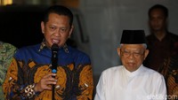 Ketua MPR Bambang Soesatyo menaruh banyak harapan kepada wakil presiden terpilih Maruf Amin, khususnya di bidang ekonomi. Bamsoet berharap Maruf dapat bergerak cepat membangun perekonomian bangsa.