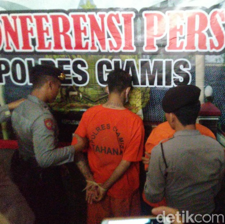 Ajakan Nikah Ditolak, Pemuda Habisi Nyawa Janda Pangandaran Ajakan Nikah Ditolak, Pemuda Habisi Nyawa Janda Pangandaran