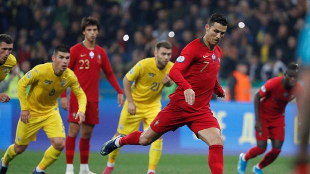 Ukraina Vs Portugal: Seleccao Das Quinas Terjungkal