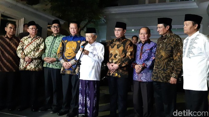 Ketua MPR: Semoga Kiai Maruf Gerak Cepat Bangun Ekonomi RI