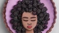 Selain smoothie, Jose juga bisa mengkreasikan pie. Seperti pada foto ini, pie dibuat dengan gambar perempuan berambut keriting dari buah berry. Foto: Instagram @naturally.jo