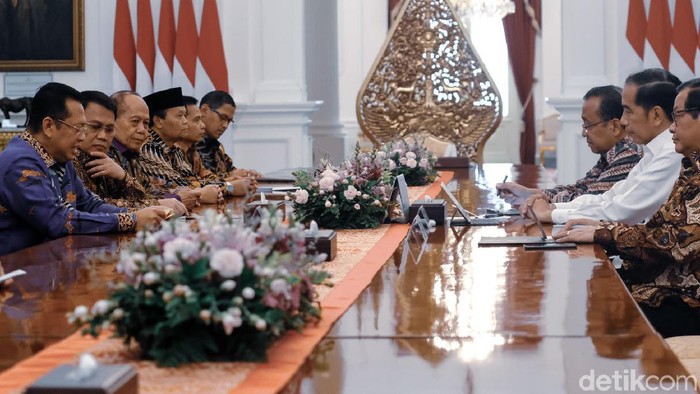 Pimpinan MPR Temui Jokowi, Bahas Rencana Pelantikan Presiden
