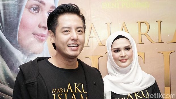 Artis pindah agama 2019