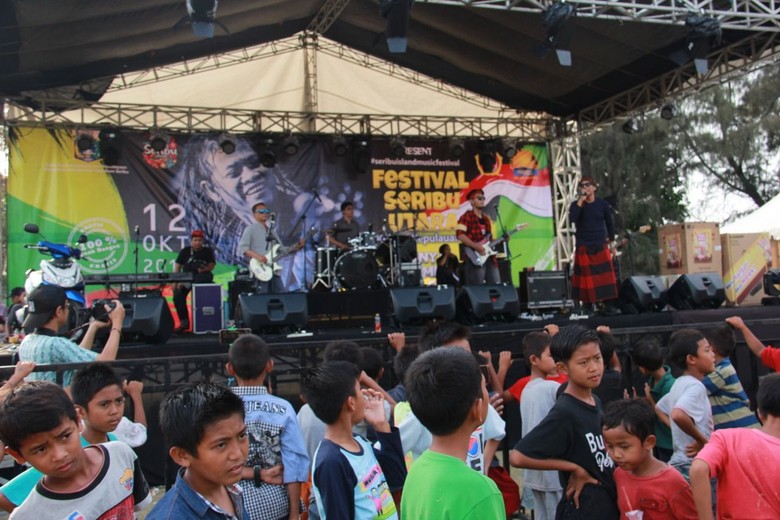 Pedagang di Festival Seribu Utara Raup Untung Rp 17 Juta Pedagang di Festival Seribu Utara Raup Untung Rp 17 Juta