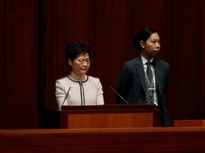 Diprotes Oposisi di Parlemen, Pemimpin Hong Kong Batal Pidato Kenegaraan